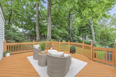 $1,150,000 | 1 Arden Drive, Hartsdale, NY 10530