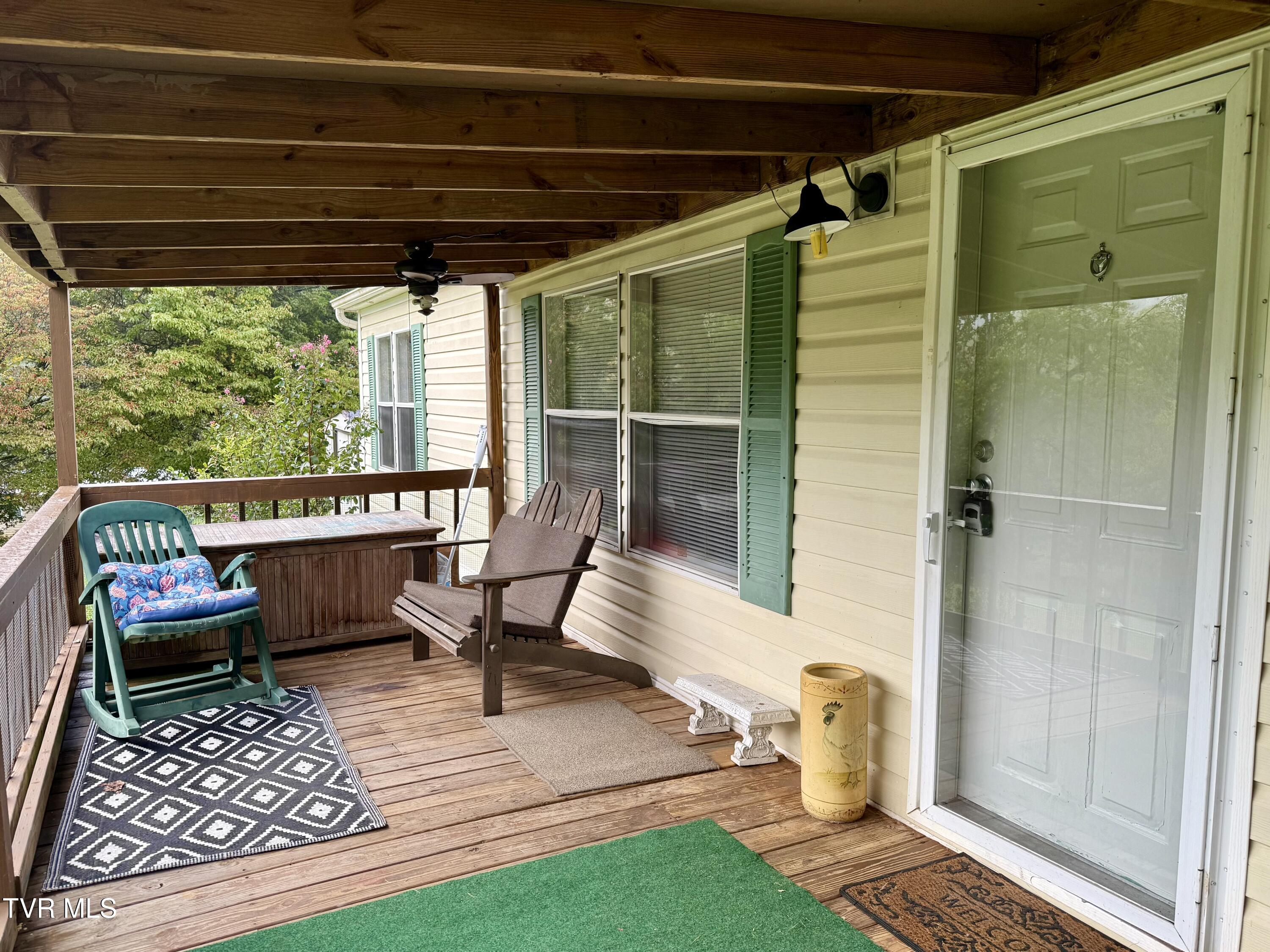 861 Hickory Tree Road Bristol, TN 37620 - Photo 11 of 40 IMG_3499