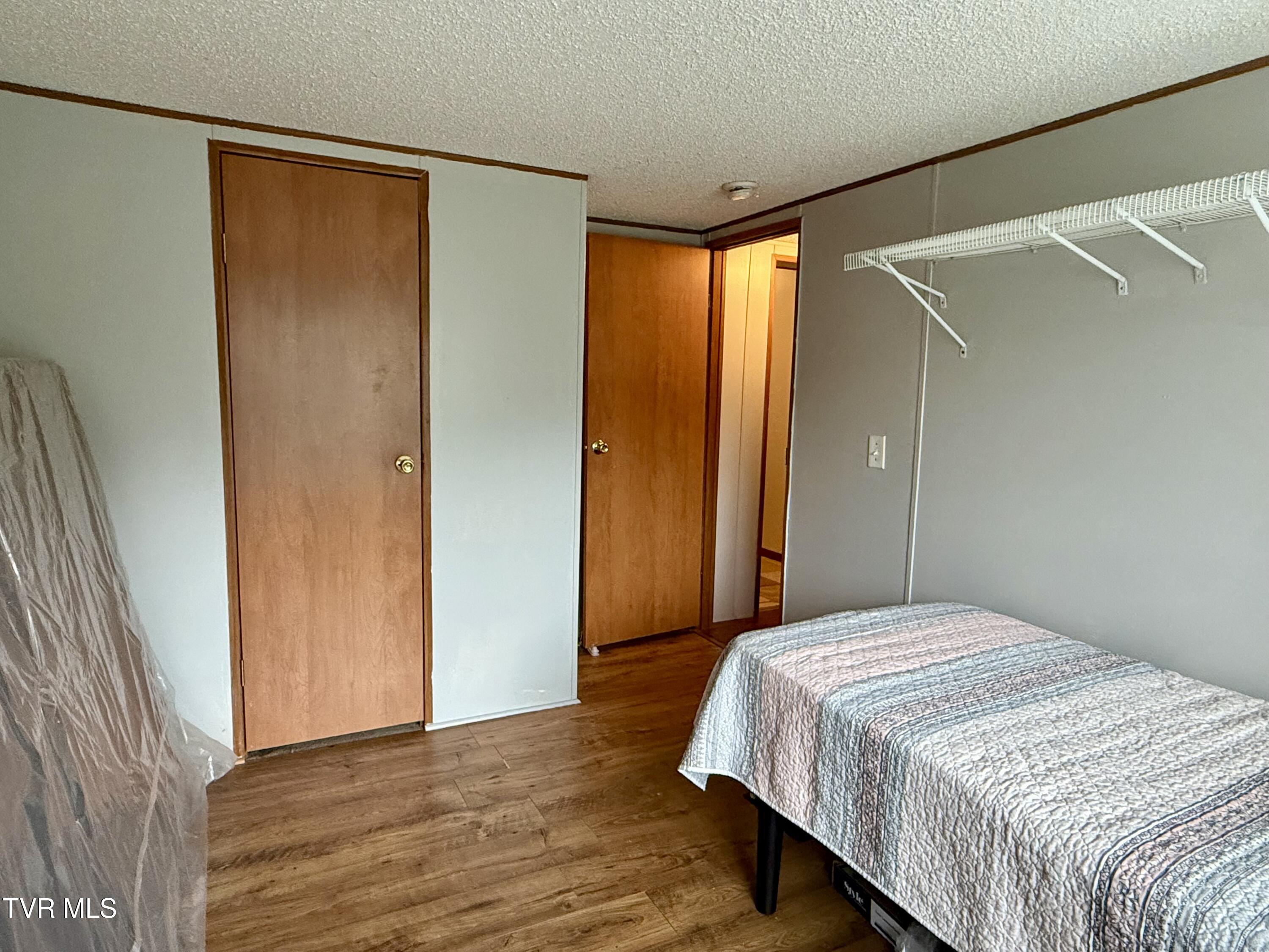 861 Hickory Tree Road Bristol, TN 37620 - Photo 32 of 40 IMG_3541