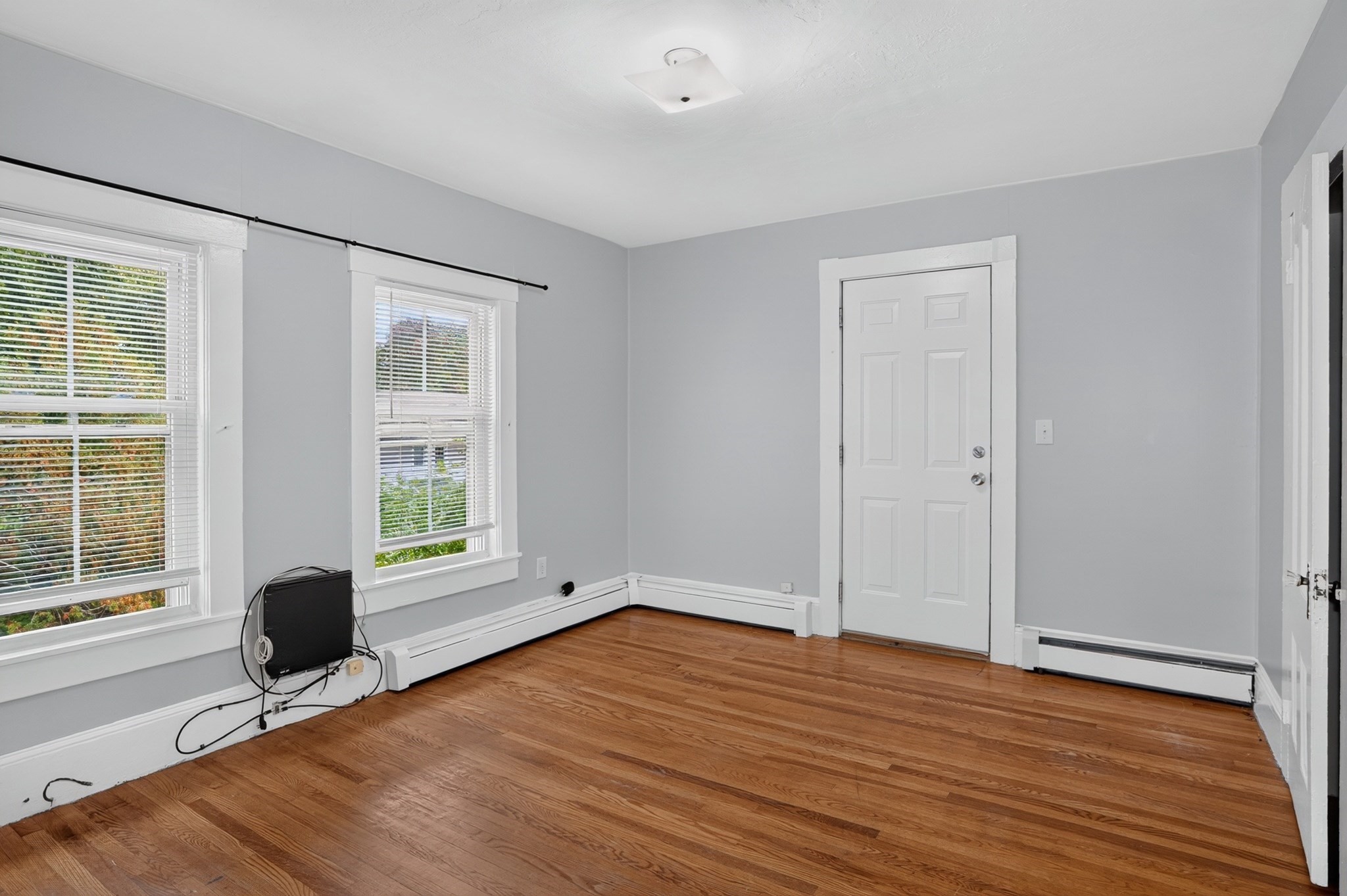 17 R Warren Avenue, Unit R Chelmsford, MA 01824 - Photo 2 of 14 Gallery Image 2