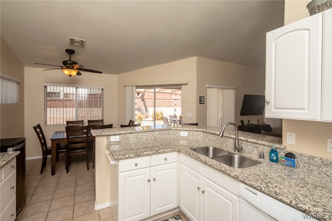830 Campbell Road Bullhead City, AZ 86429 - Photo 18 of 43 Gallery Image 18