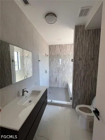 $2,000 | 1832 Northwest 22nd Place, Cape Coral, FL 33993