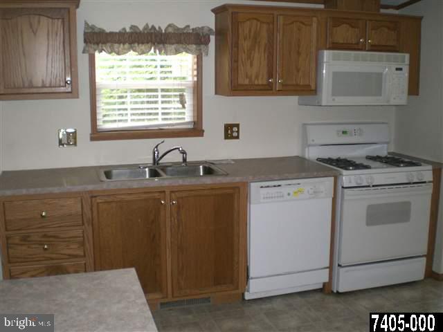 4230 Conewago Road Dover, PA 17315 - Photo 13 of 22 Gallery Image 13