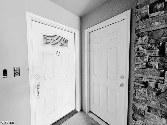 $595,000 | 93 Prospect Street, Unit 6, Garfield, NJ 07026