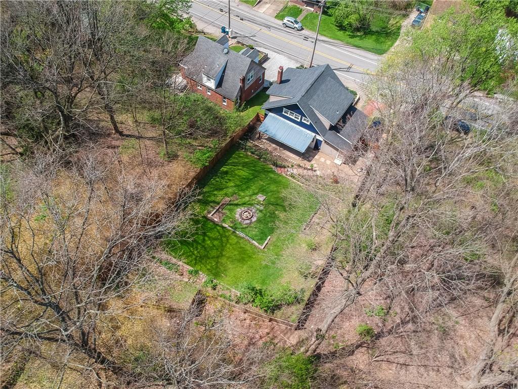 5216 Verona Road Verona, PA 15147 - Photo 4 of 42 Gallery Image 4
