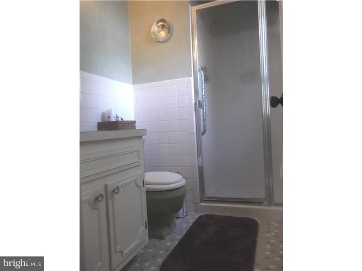 102 Rotterdam Road East Holland, PA 18966 - Photo 14 of 21 Bathroom