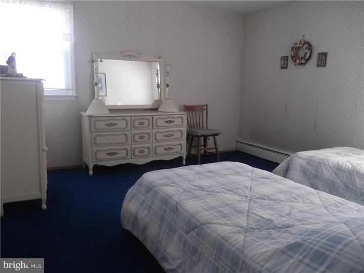 102 Rotterdam Road East Holland, PA 18966 - Photo 16 of 21 Bedroom 3