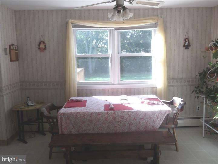 102 Rotterdam Road East Holland, PA 18966 - Photo 7 of 21 Kitchen