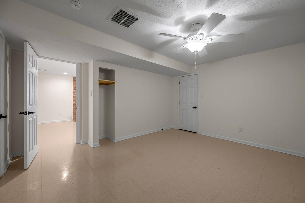 2934 Montavesta Road Lexington, KY 40502 - Photo 40 of 49 TDB_9787