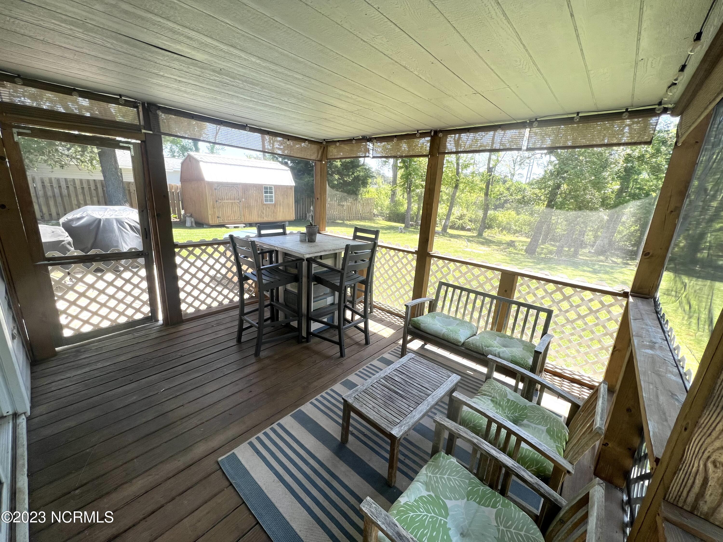 3103 Old Gate Road Morehead City, NC 28557 - Photo 20 of 28 Screened Porch