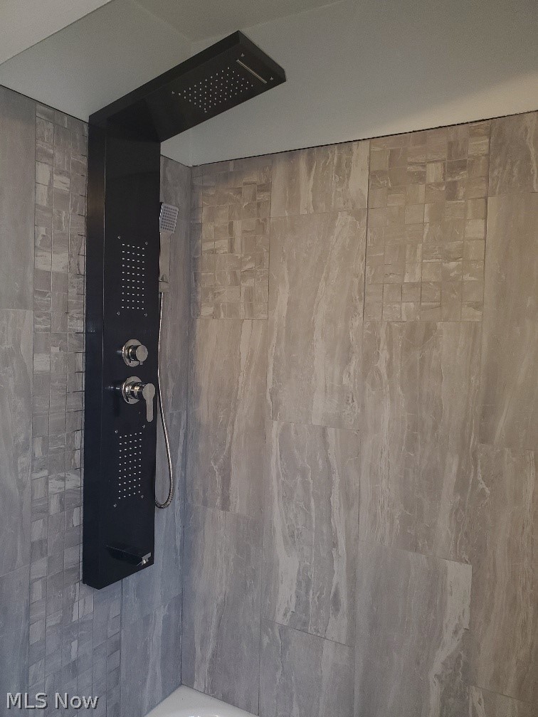 13337 Cedar Road Cleveland Heights, OH 44118 - Photo 14 of 29