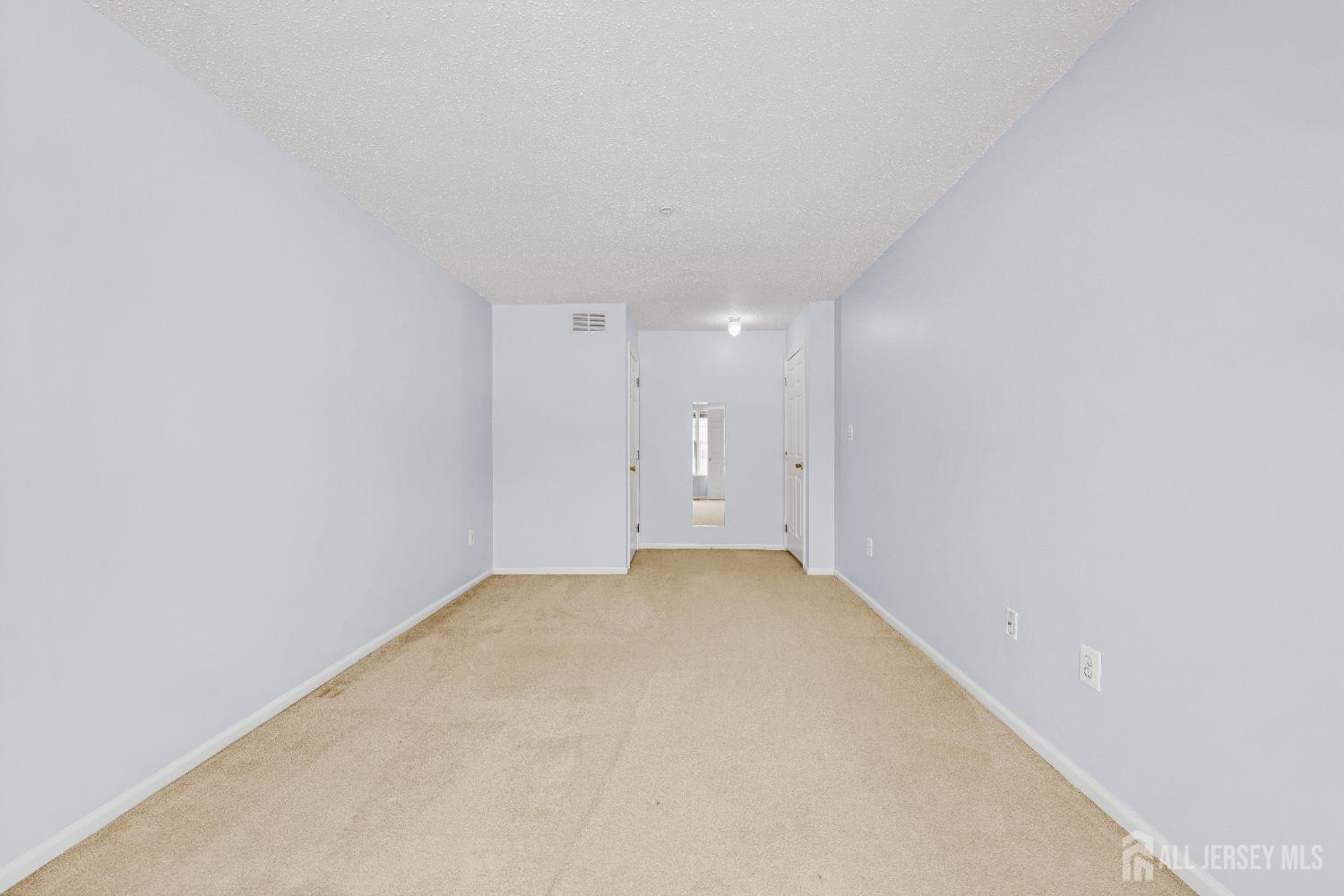 108 Prestwick Way Edison, NJ 08820 - Photo 11 of 22