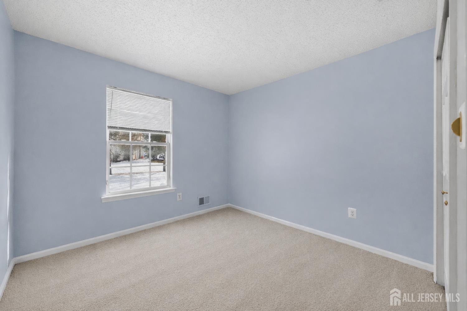 108 Prestwick Way Edison, NJ 08820 - Photo 14 of 22