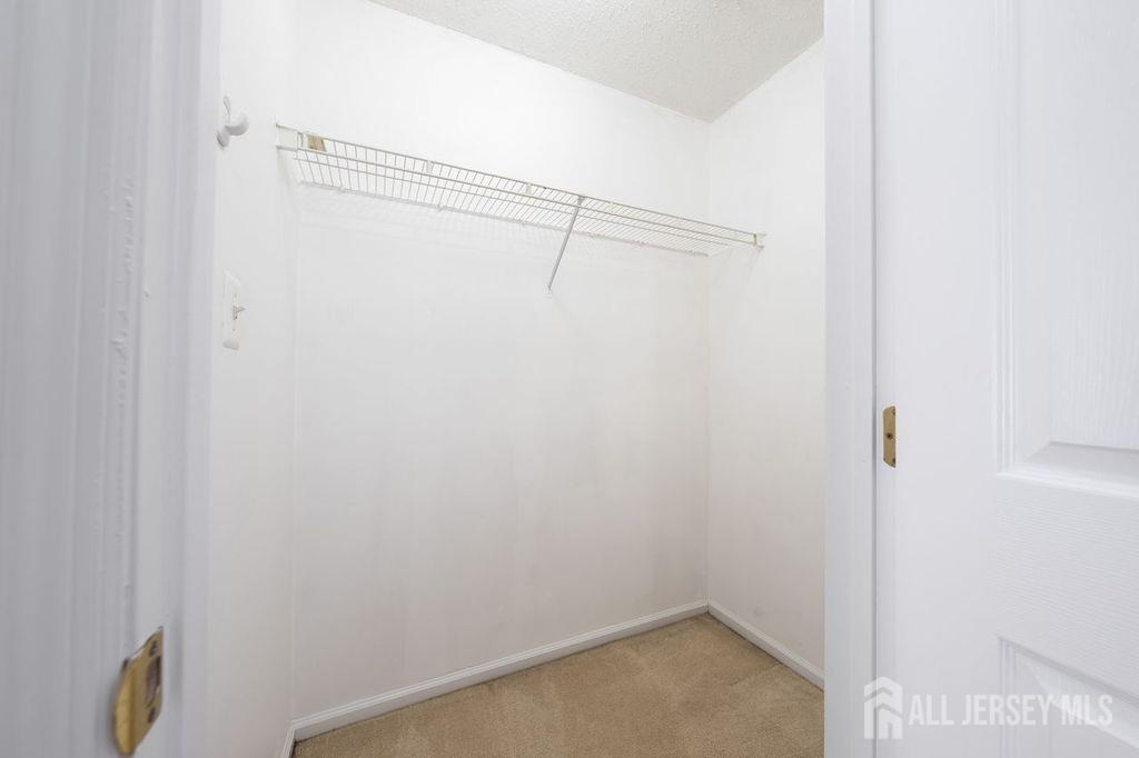 108 Prestwick Way Edison, NJ 08820 - Photo 19 of 22