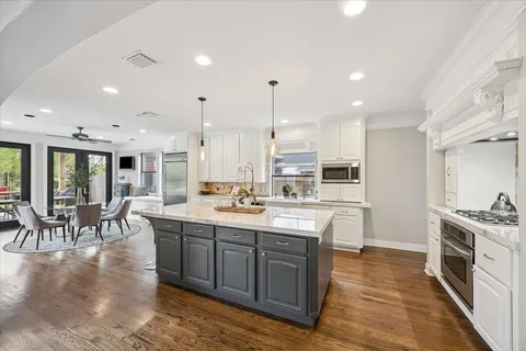 $960,000 | 12711 Rock Falls Way, Houston, TX 77041