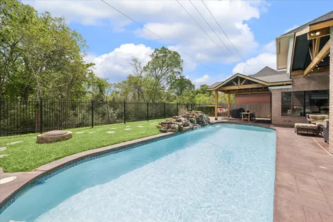 $960,000 | 12711 Rock Falls Way, Houston, TX 77041