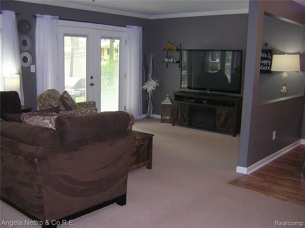 41801 Fret Road Belleville, MI 48111 - Photo 11 of 31