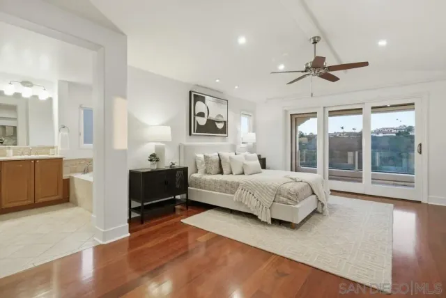 $2,889,000 | 5448 Caminito Bayo, La Jolla, CA 92037