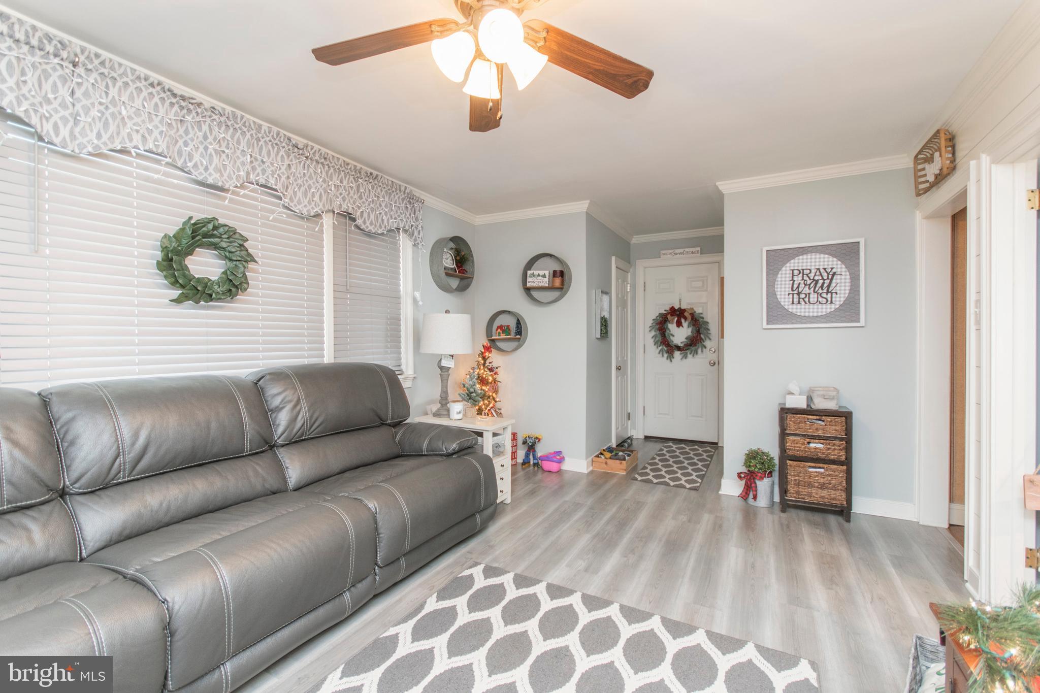 126 Wetherill Road Cheltenham, PA 19012 - Photo 8 of 33 Family Room