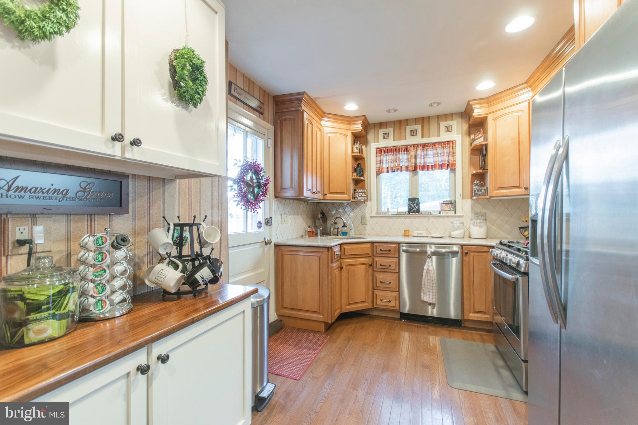 126 Wetherill Road Cheltenham, PA 19012 - Photo 10 of 33 Kitchen