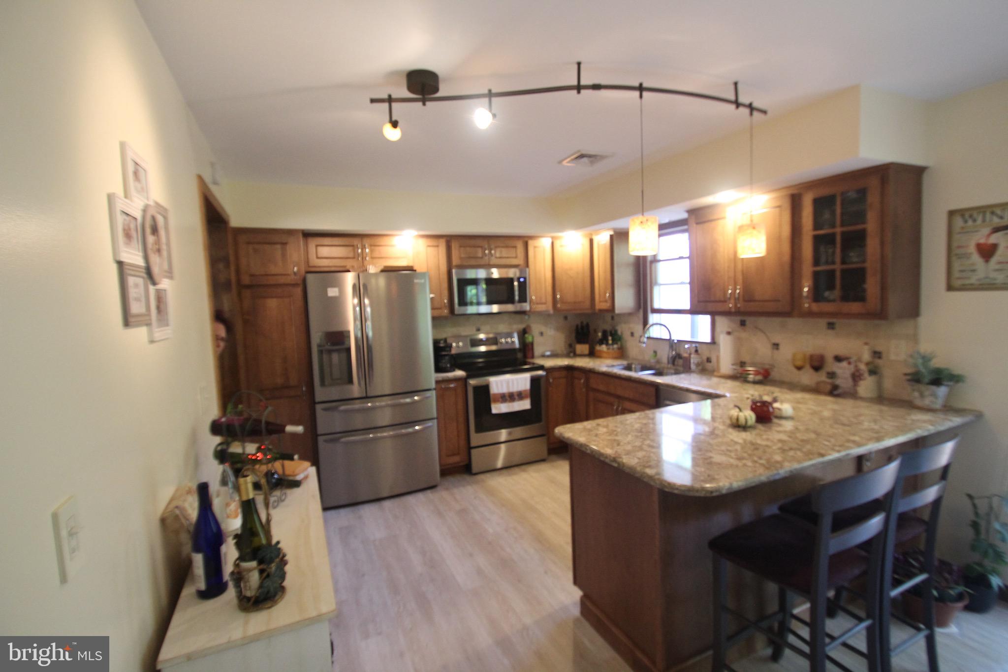 5287 Bossler Road Elizabethtown, PA 17022 - Photo 8 of 34 Gallery Image 8
