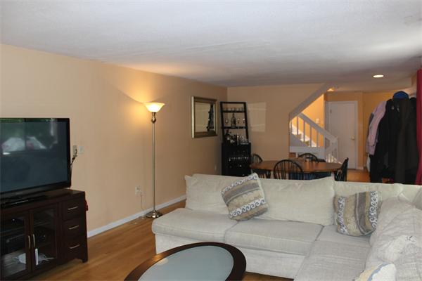 91 Trailside Way, Unit 91 Ashland, MA 01721 - Photo 4 of 16 Gallery Image 4