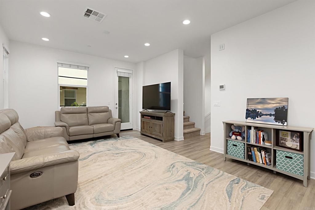 4214 Mission Ranch Way Oceanside, CA 92057 - Photo 23 of 42