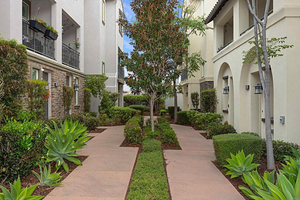 4214 Mission Ranch Way Oceanside, CA 92057 - Photo 6 of 42
