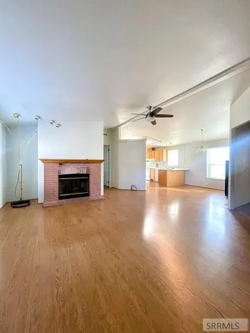 $469,000 | 410-408 Custer Street, Mackay, ID 83251