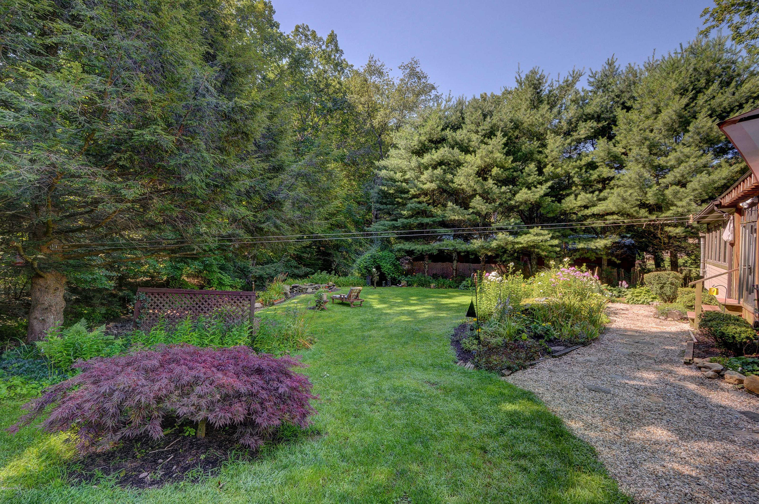 392 County Road Sheffield, MA 01257 - Photo 32 of 39 9106 Side Yard