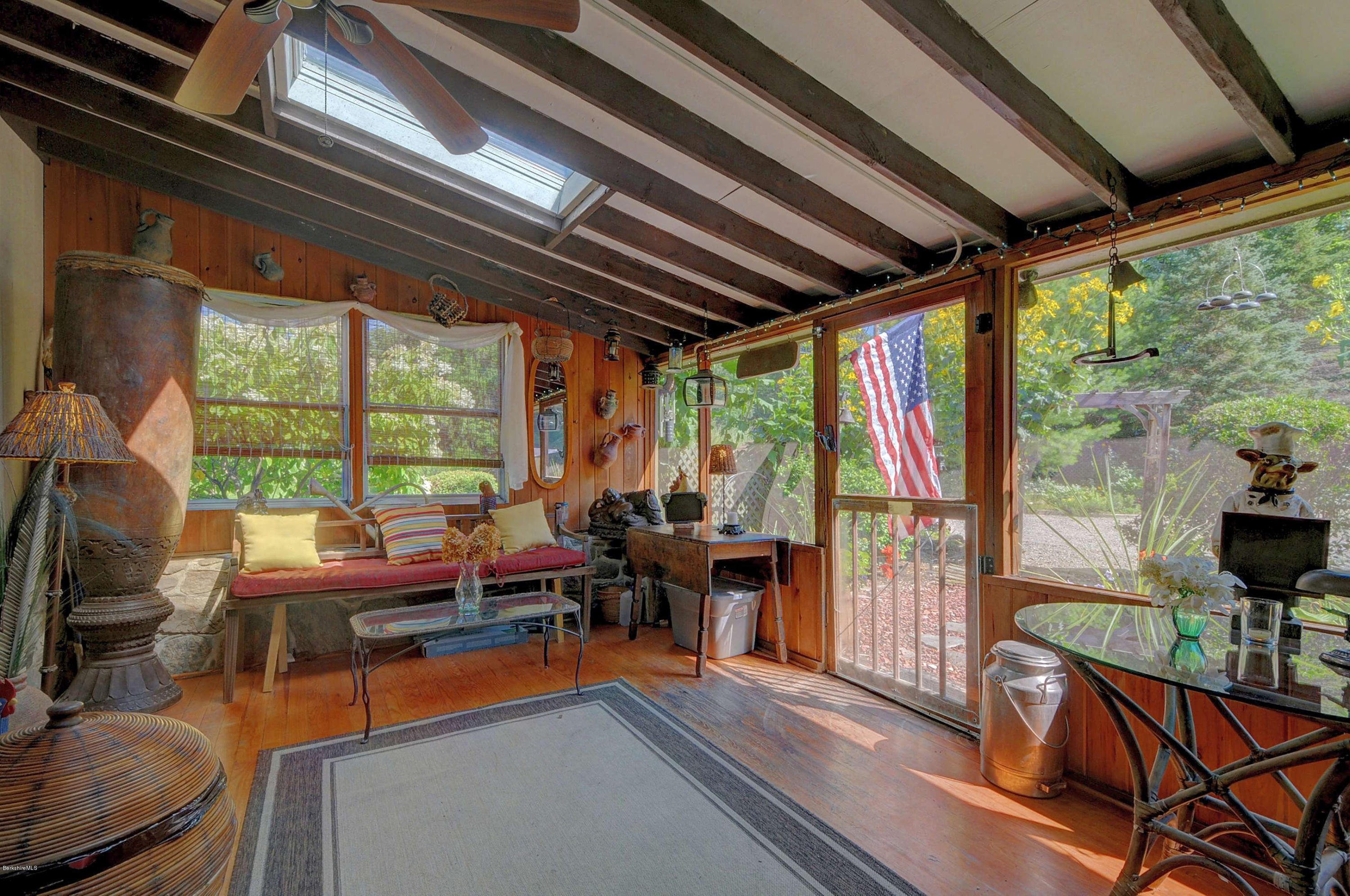 392 County Road Sheffield, MA 01257 - Photo 5 of 39 1032 Screened Porch