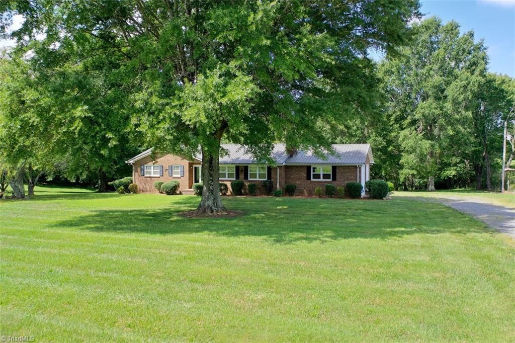 669 Wagner Road Mocksville, NC 27028 - Photo 2 of 41 Gallery Image 2