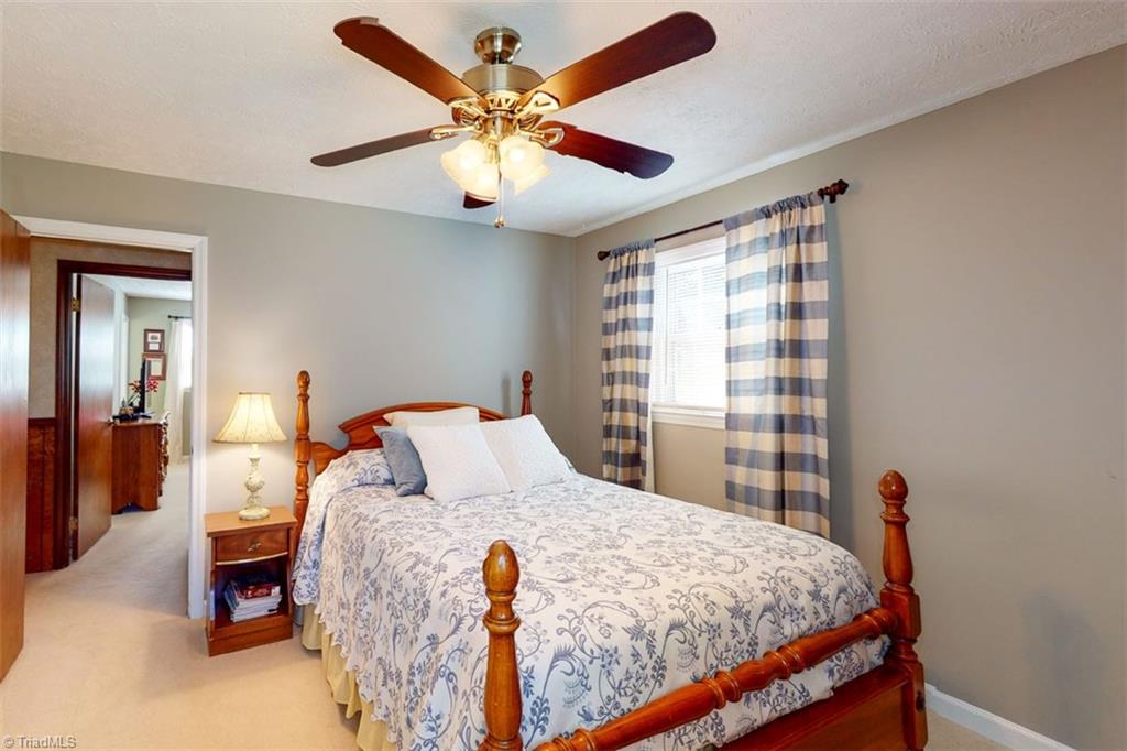 669 Wagner Road Mocksville, NC 27028 - Photo 33 of 41 Second Bedroom