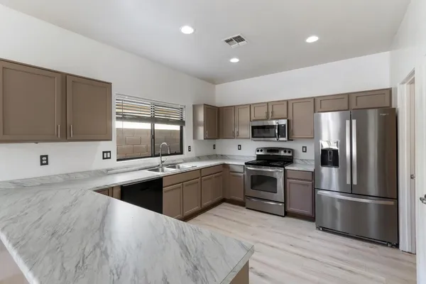 $1,750 | 45099 West Desert Cedars Lane, Maricopa, AZ 85139