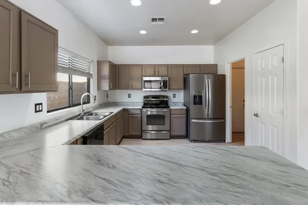 $1,750 | 45099 West Desert Cedars Lane, Maricopa, AZ 85139