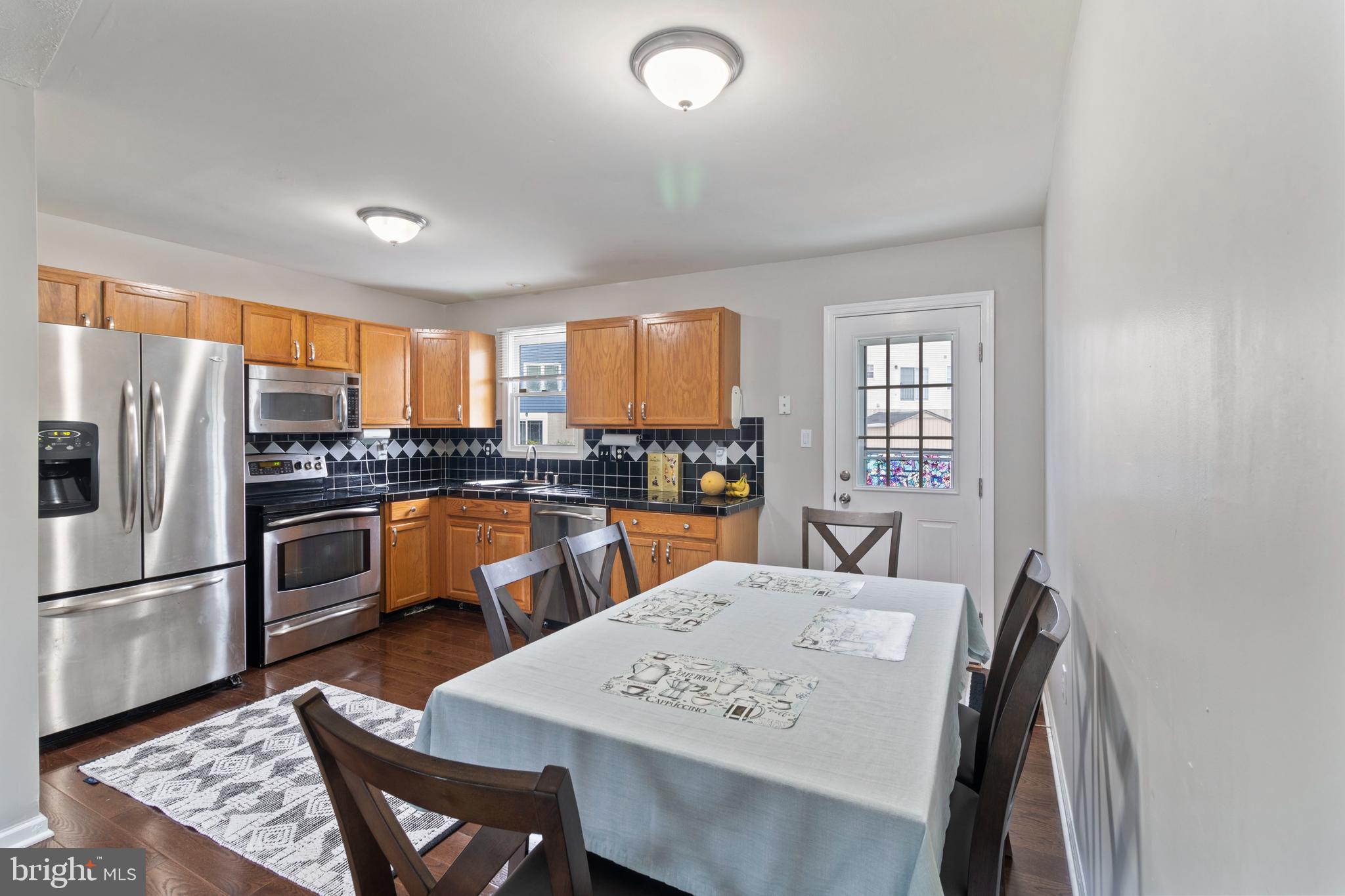 4626 Old Court Road Pikesville, MD 21208 - Photo 4 of 21 Dining/Kitchen