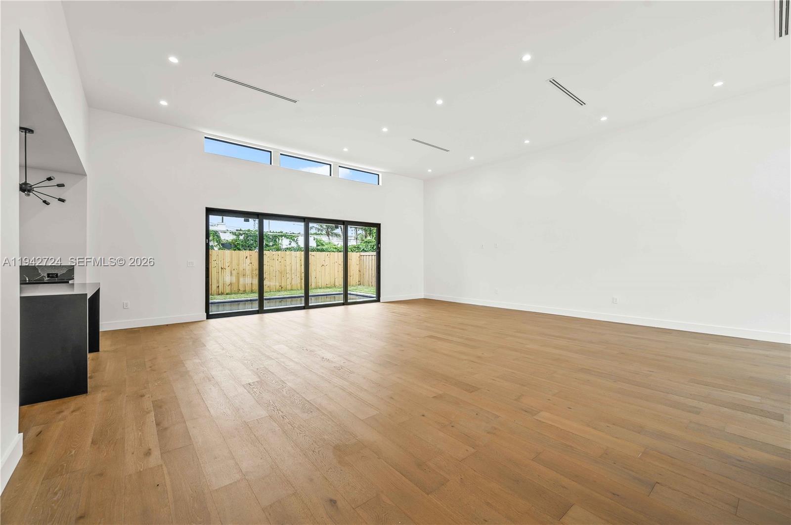 326 Northwest 40th Street Miami, FL 33127 - Photo 19 of 35