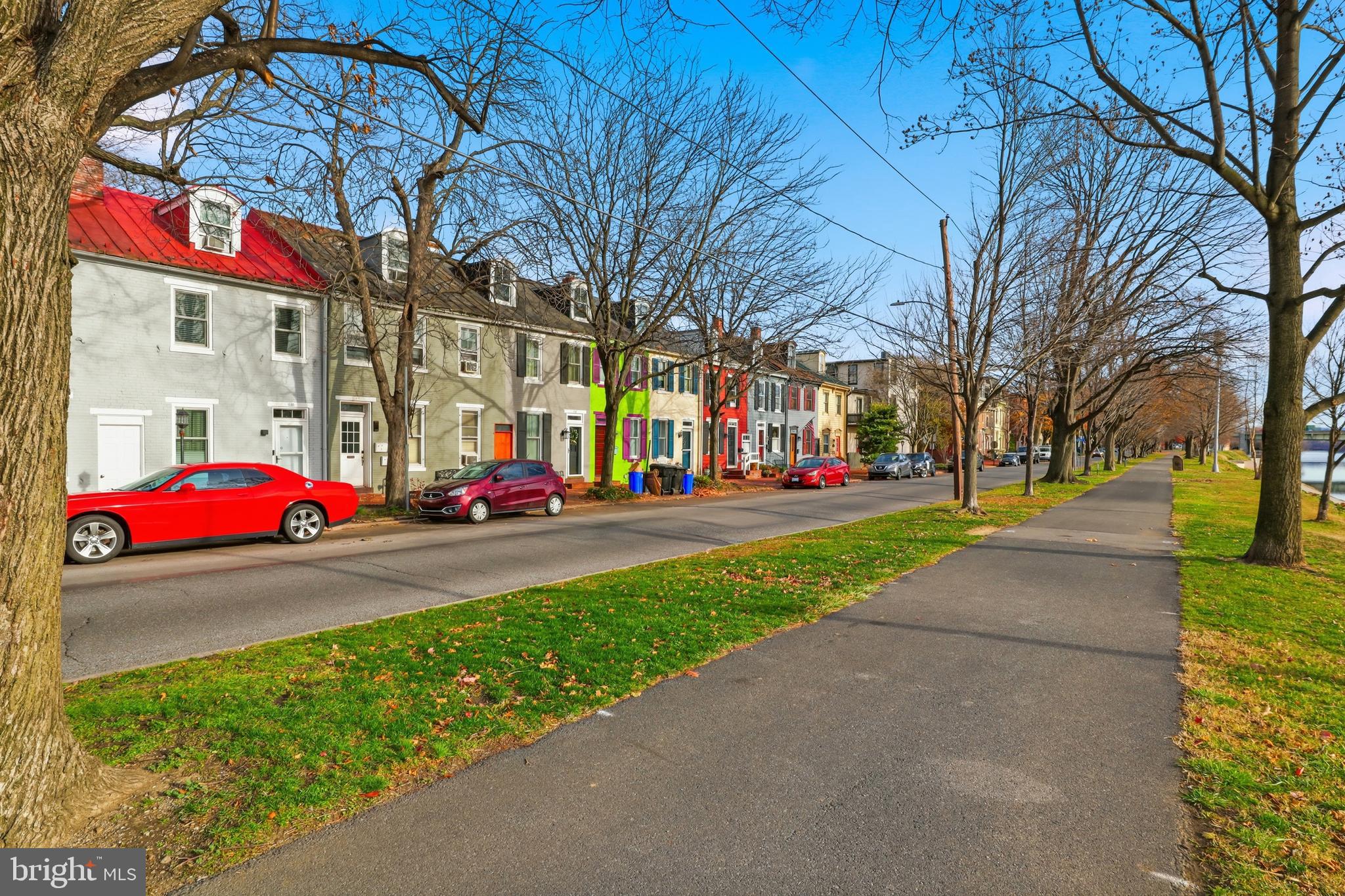 547 South Front Street Harrisburg, PA 17104 - Photo 5 of 33 a view of street with parked cars