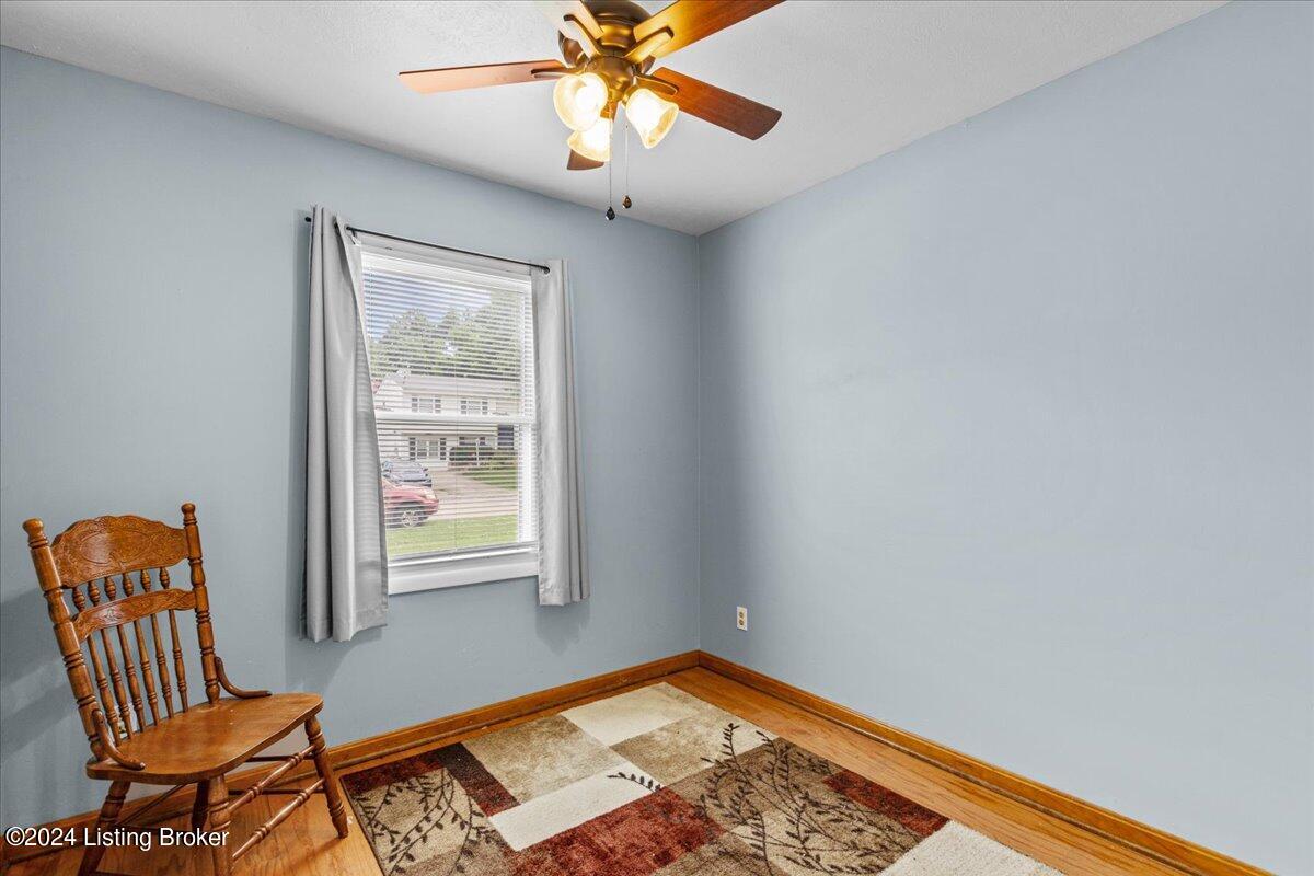 6810 Barfield Road Louisville, KY 40258 - Photo 14 of 30 14-696A1282