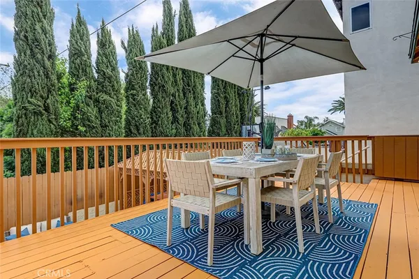 $1,350,000 | 404 North Hanford Avenue, San Pedro, CA 90732