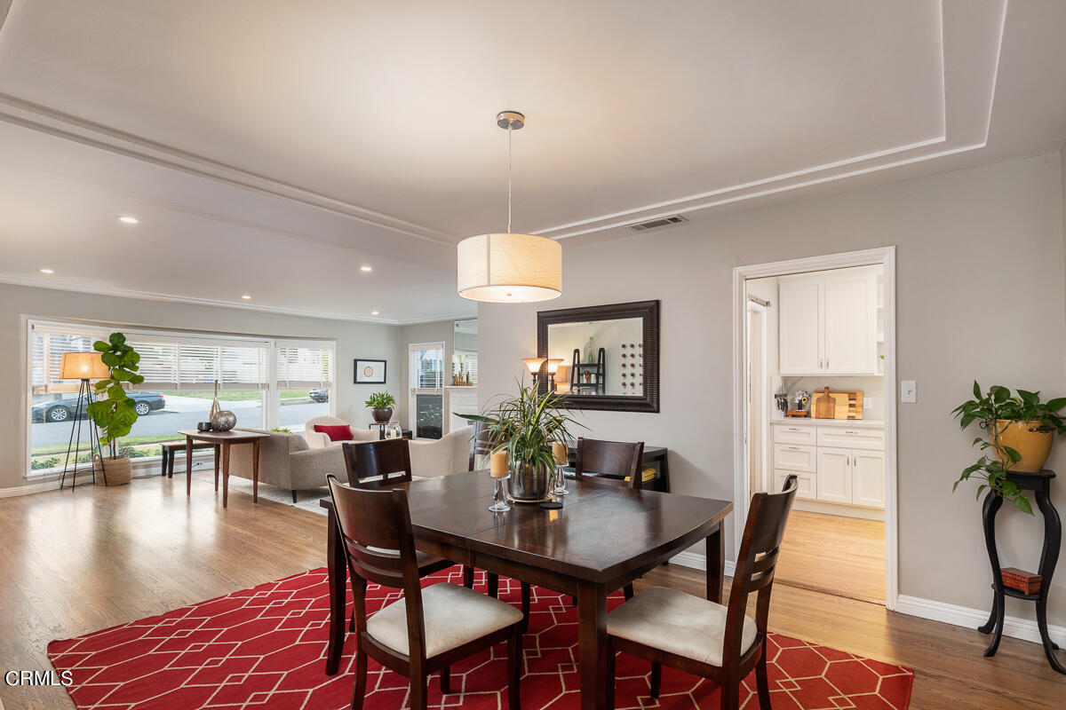 1404 Coolidge Avenue Pasadena, CA 91104 - Photo 7 of 33 a view of a dining room with furniture