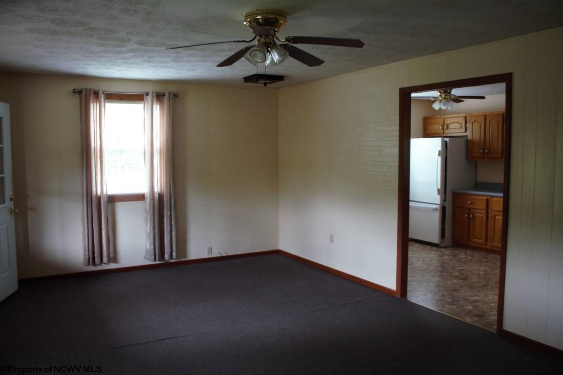 1401 Fairview Road Webster Springs, WV 26288 - Photo 4 of 17 Gallery Image 4