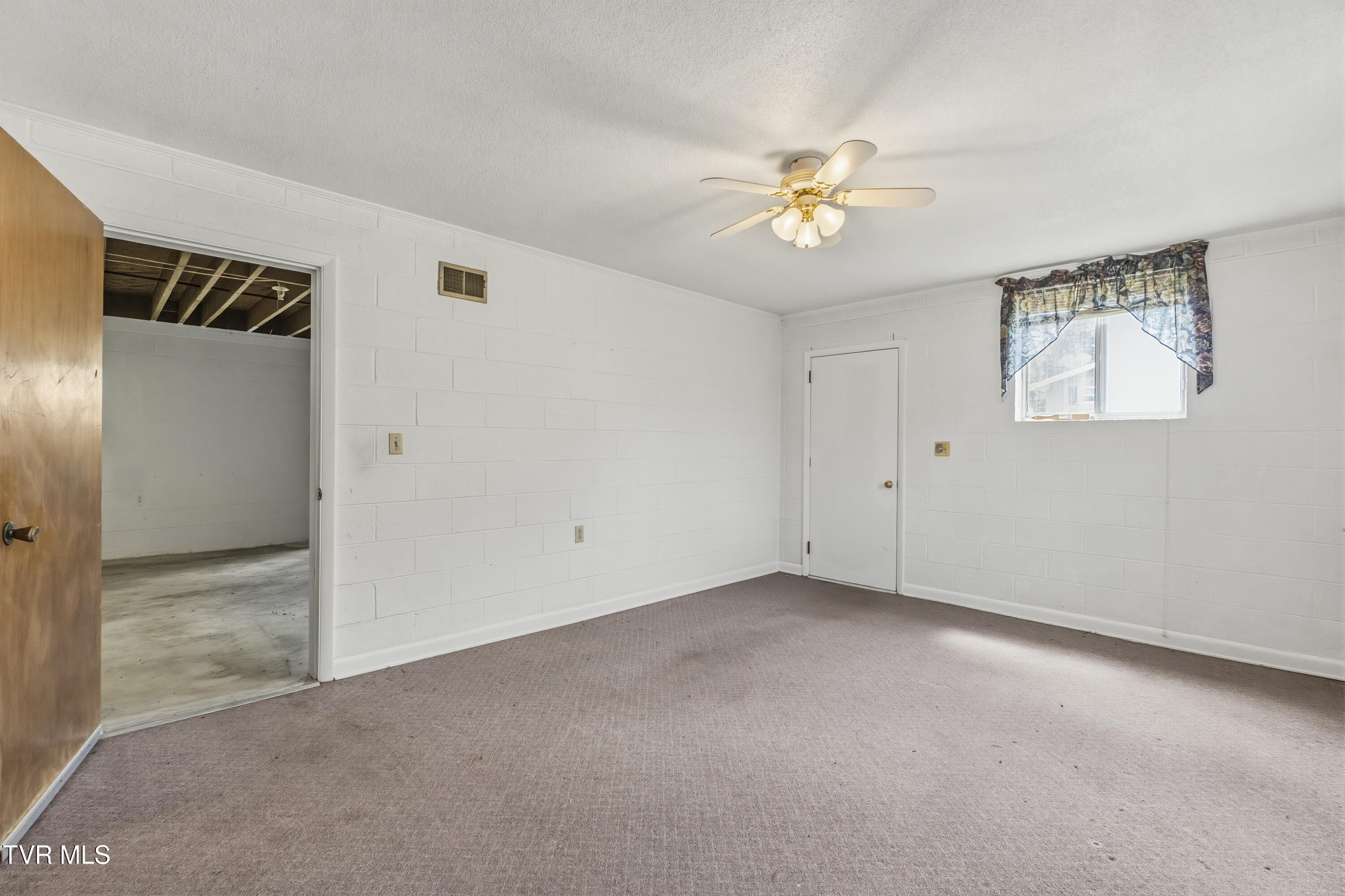 595 East Allens Bridge Road Greeneville, TN 37743 - Photo 40 of 63 40