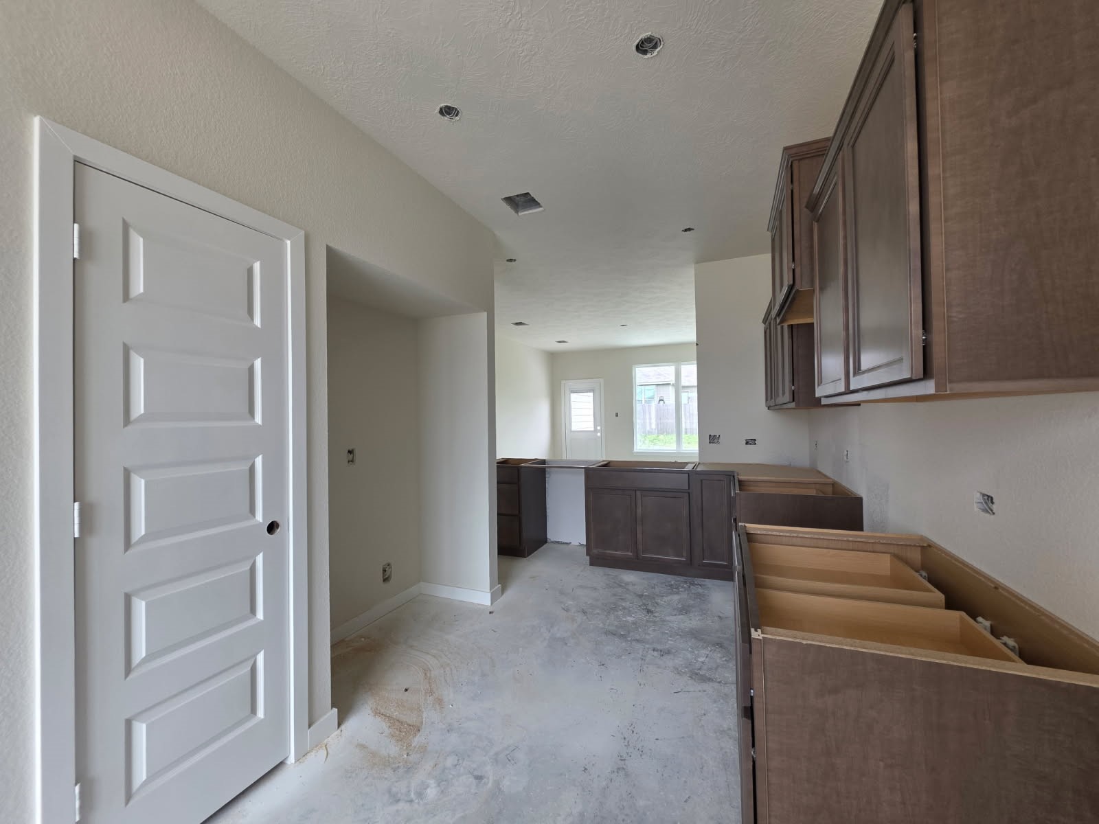 1501 Lk Rdg Drive Brenham, TX 77833 - Photo 3 of 12