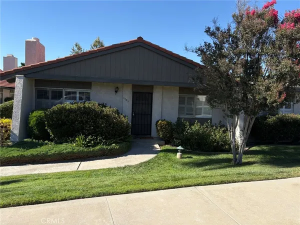 $3,195 | 1585 Christopher Lane, Redlands, CA 92374