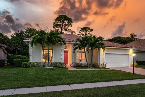 $849,900 | 9043 Cypress Hollow Drive, Palm Beach Gardens, FL 33418