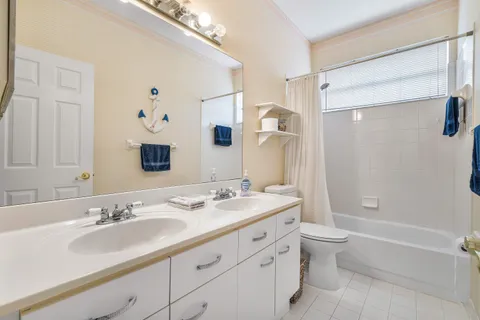 $849,900 | 9043 Cypress Hollow Drive, Palm Beach Gardens, FL 33418