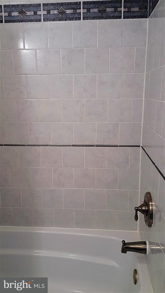 2320 Warwick Road York, PA 17408 - Photo 21 of 36 Gallery Image 21