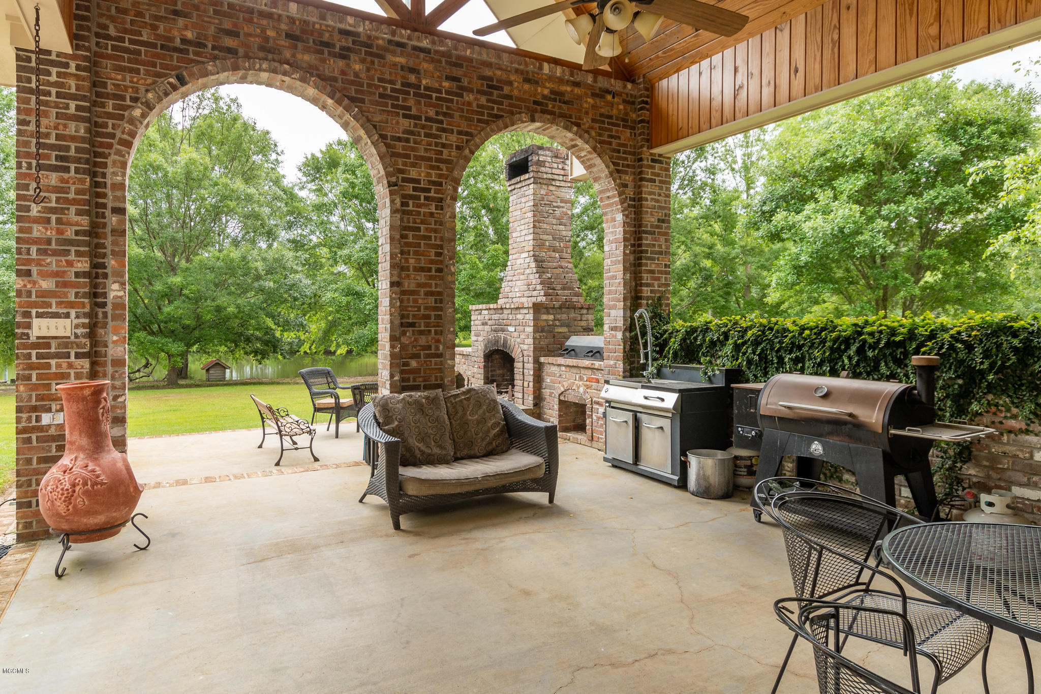 216 North W P A Road Moselle, MS 39459 - Photo 14 of 38 Standard-Res-1