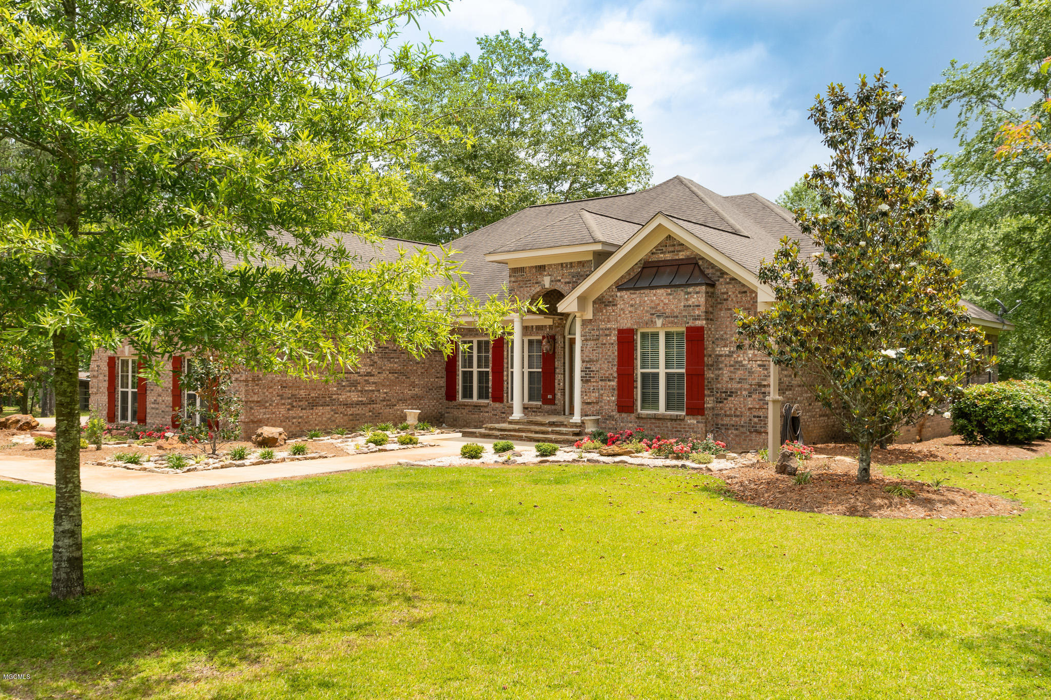 216 North W P A Road Moselle, MS 39459 - Photo 6 of 38 Standard-Res-9